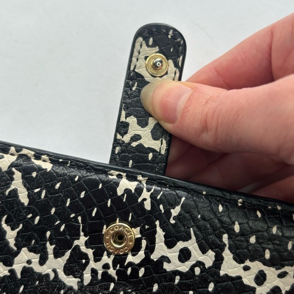 Coach Black and White Snake Print Wallet (note flaws) - Picture 7 of 11